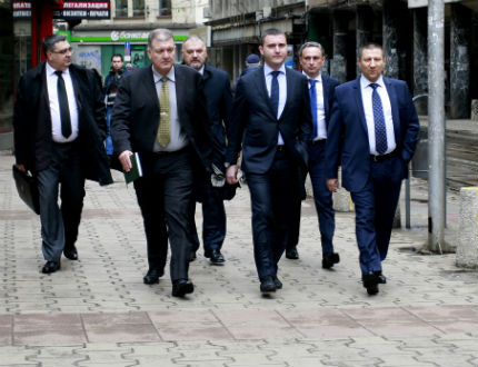 Синдиците на КТБ очакват информация от 9 дружества-акционери