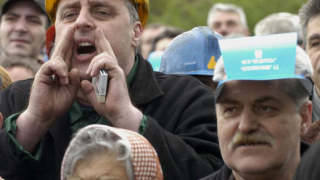 Протестите ескалират, предупредиха металурзи