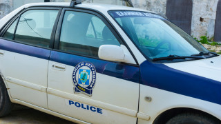 Полицията в Северна Гърция е задържала четирима заподозрени за организация