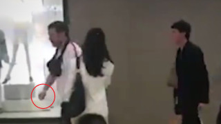 Мъж извади нож и посегна на охранител в столичен мол
