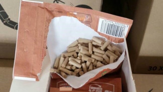 Милиони контрабандни цигарени филтри и хартия задържаха митничари на МП