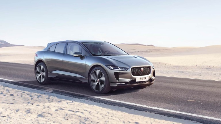 Jaguar показва изцяло новия си електрически SUV. I-Pace достига скорост