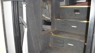 Откриха трима нелегални имигранти скрити в тайник на ГКПП Капитан