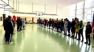 Националният ни отбор по бокс за мъже продължава усилено подготовката