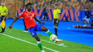 Защитникът на ЦСКА Сейни Санянг остана неизползвана резерва при при