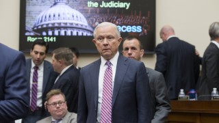 Няма достатъчно доказателства за разследване на бившия държавен секретар и