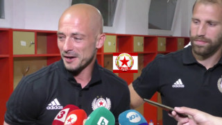 Треньорът на ЦСКА Нестор ел Маестро се е прибрал във