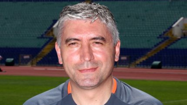 Един от големите съдии в българския футбол - Антон Генов,