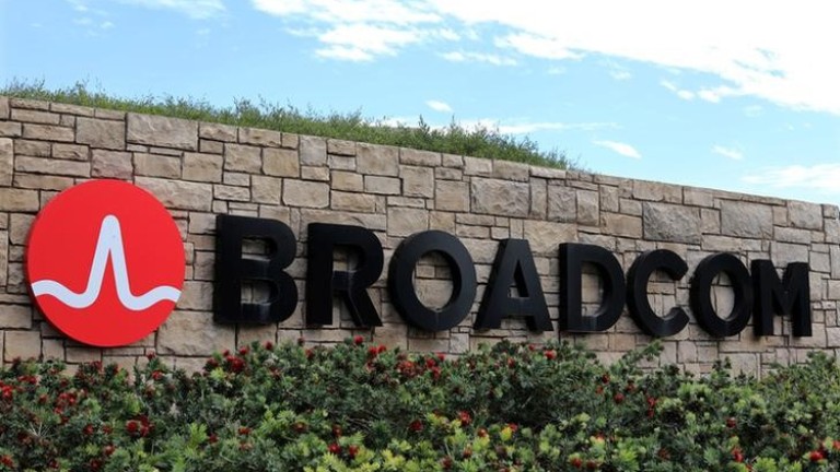 Broadcom купува част от бизнеса на Symantec срещу $10,7 милиарда