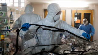 Германия предупреди за предстоящи тежки времена, ако не спрат коронавируса