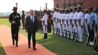 Военният министър на САЩ Джеймс Матис заяви в Индия че