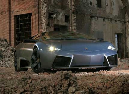 Lamborghini работи върху Reventon Roadster