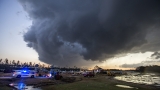 18 души загинаха в САЩ при торнадо и бури