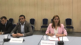 Заместник министър председателят по правосъдната реформа и министър на външните работи