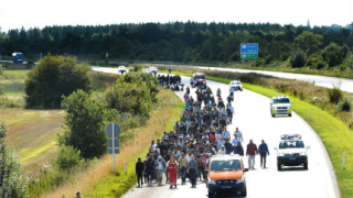 4 330 имигранти влезли в Унгария в събота - пореден рекорд