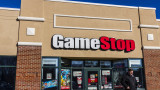 Фиаското с акциите на GameStop ескалира