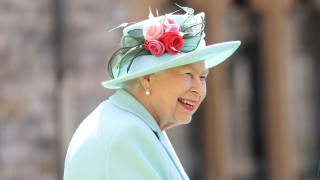 Как кралицата на Англия загуби над 550 млн. паунда от имоти