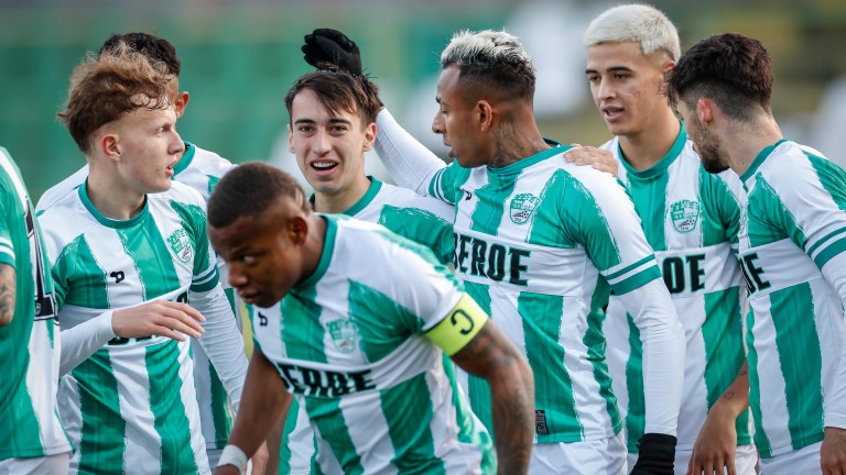 L'équipe péruvienne a battu l'équipe de la mer Noire sur le score de 2-0, au 24ème tour de la Ligue espagnole. L'équipe péruvienne a battu l'équipe de la mer Noire sur le score de 2-0, au 24ème tour de la Ligue espagnole.