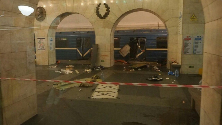 Терористите от Санкт Петербург се уговаряли в "Телеграм"