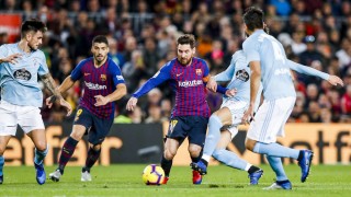 Барселона завърши годината с победа Каталунците надвиха с 2 0 Селта