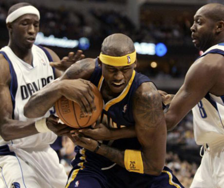 Далас с победа над Индиана със 100:91