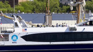 Корабът на мексиканските военноморски сили който се разби в Бруклинския