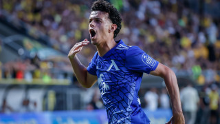 Старши треньорът на Левски Хулио Веласкес обяви групата за