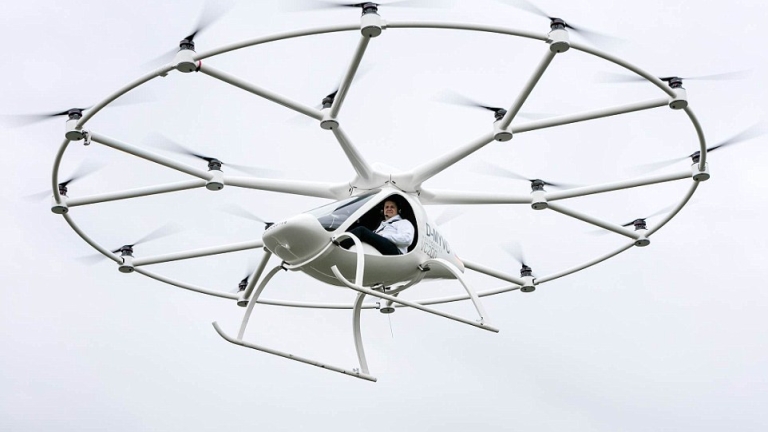 Германски стартъп за летящи коли избира Сингапур за тестове