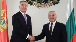 Донев коментира с президента на Черна гора възможности за увеличаване на стокообмена