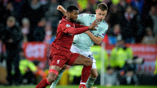 Защитникът на Байерн Мюнхен призова ръководството на клуба да купи