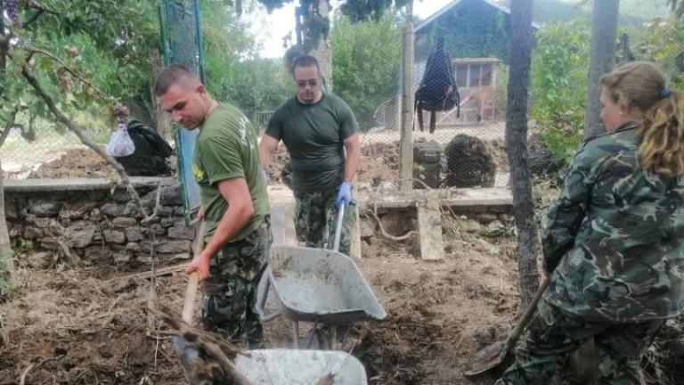 На 12-ия ден от наводненията в карловските села общината реши