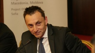 След кратко боледуване на 59 години почина известният български журналист