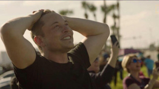 Илън Мъск определено се превръща в една от любимите ни