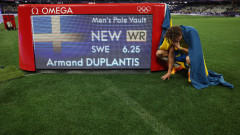 Феноменален Дуплантис взе златото в овчарския скок с нов световен рекорд!