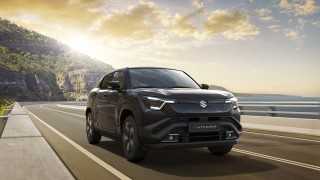 В края на 2024 г Suzuki за първи път показа