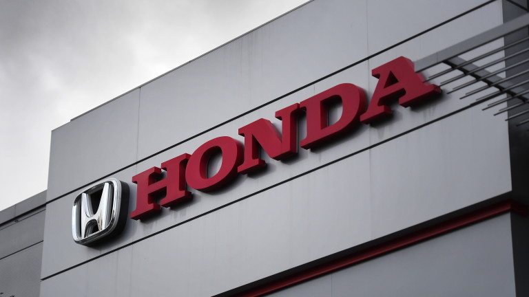 Honda изтегля милион коли в САЩ заради проблем с въздушните възглавници
