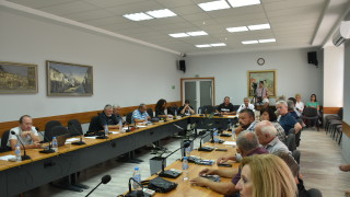 Ловешкият общински съвет прехвърли безвъзмездно акциите на Общината от капитала