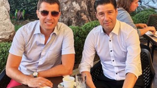 Легендата на Нефтохимик Илия Груев се срещна с футболния експерт