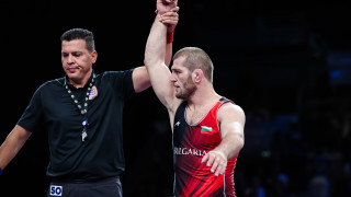 Днес на тепиха в Париж започват борбите в свободния стил