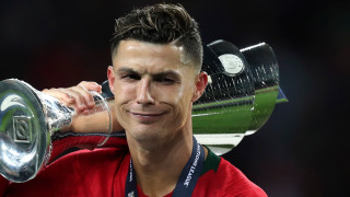 Кристиано Роналдо беше изключително щастлив след като родината му Португалия