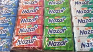 Митничари откриха контрабандни 33 600 дъвки и 6600 комплекта карти