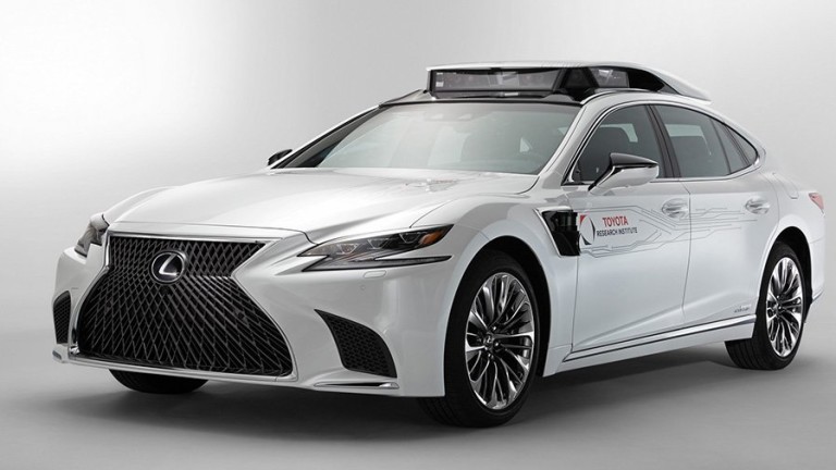 Lexus показа нов безпилотен автомобил (ВИДЕО)