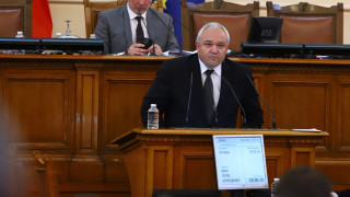 Служебният вътрешен министър Иван Демерджиев отрече служители на Гранична полиция
