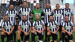 Ветераните на Локомотив Пловдив бият 11:0 и са на областен финал