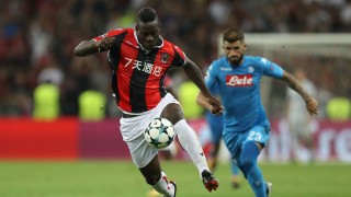 Наполи се справи с френския Ница и като гост и