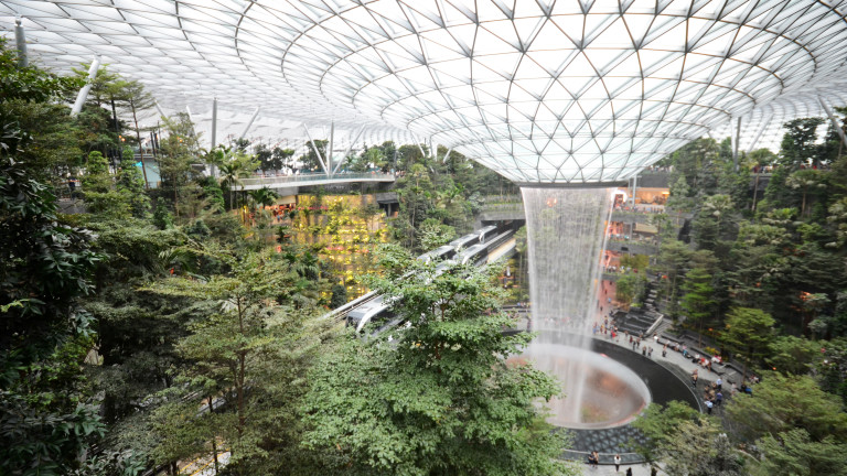 За седма поредна година Skytrax обявява Чанги(Changi) в Сингапур за