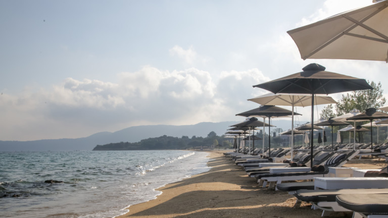 ВАП отново установи такса достъп за плаж на „Русалка“