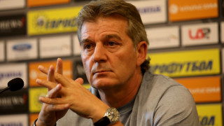 БФС поздрави Емил Костадинов Легендарният нападател е роден на 12