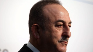 Външният министър на Турция с изненадваща визита в Либия