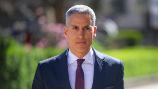 Отложиха делото срещу Андрей Гюров за освобождаването му като подуправител